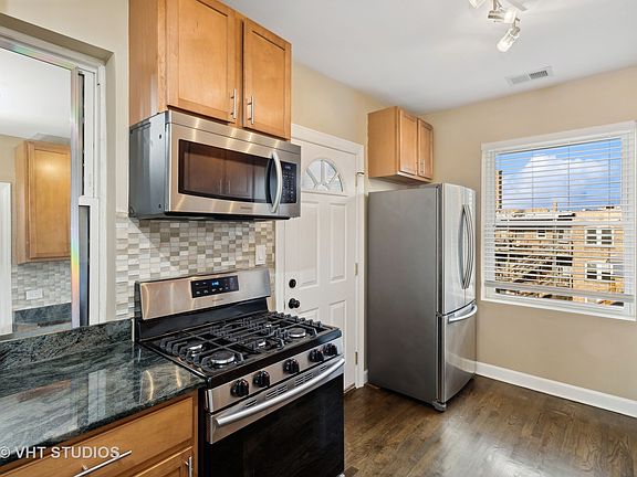 5th image of 4608 N Monticello Ave APT 3E