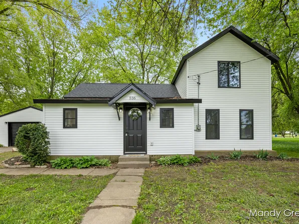 536 E Grant St, Sheridan, MI 48884