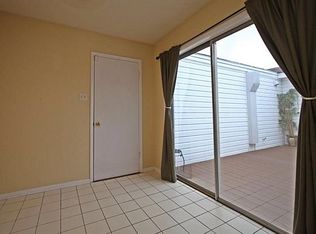 934 Sunmeadow Dr, Beaumont, TX 77706