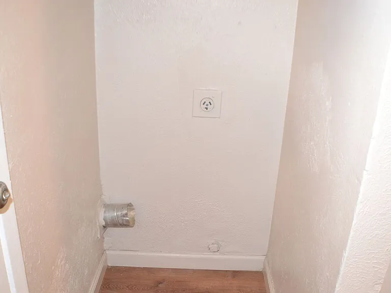 1520 Pebblewood Dr — Photo 8