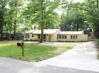 410 Saint John Pl, Mobile, AL 36609