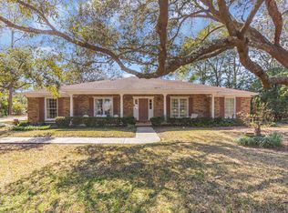 228 Mooney Rd, Fort Walton Beach, FL 32547