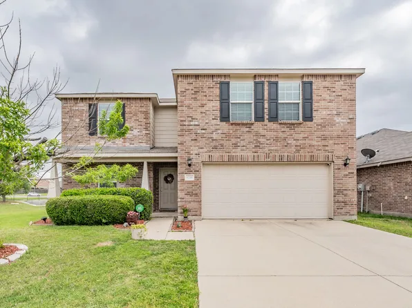 8716 Navigation Dr, Fort Worth, TX 76179