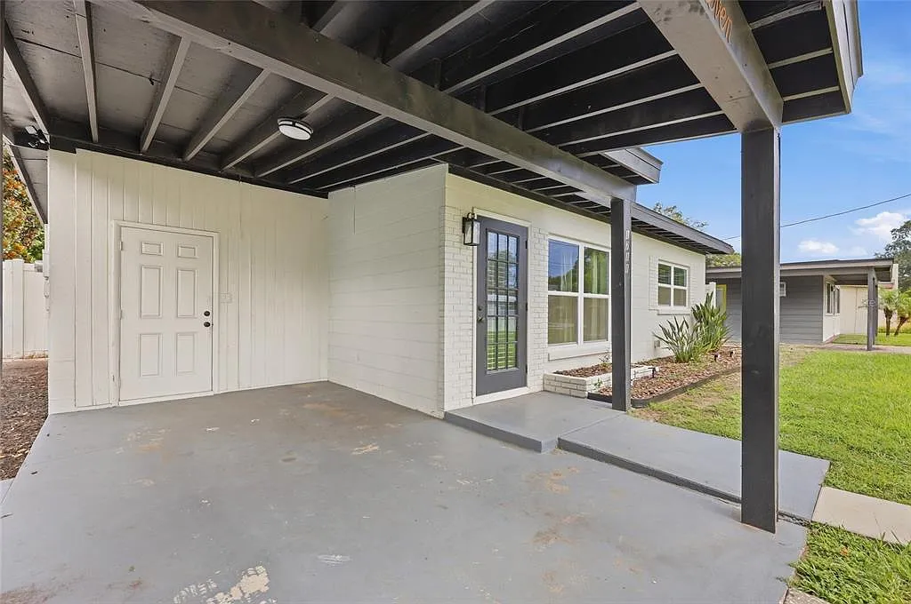 2 bed, 2.0 bath, 1230 sqft, $2,800 — Photo 3