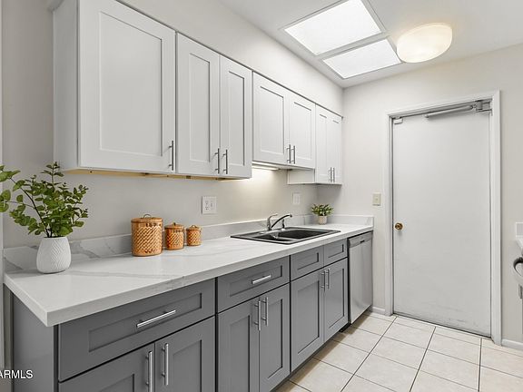 3rd image of 13321 W COPPERSTONE Drive