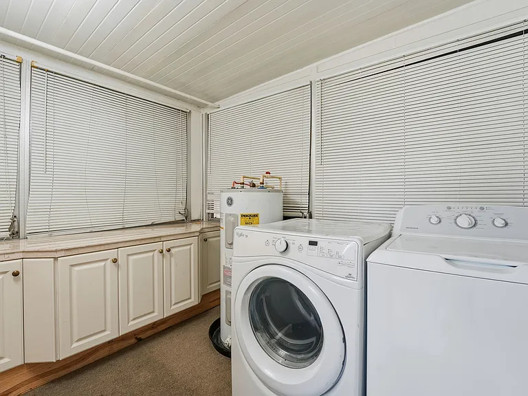4432 Calm Harbor St — Photo 24