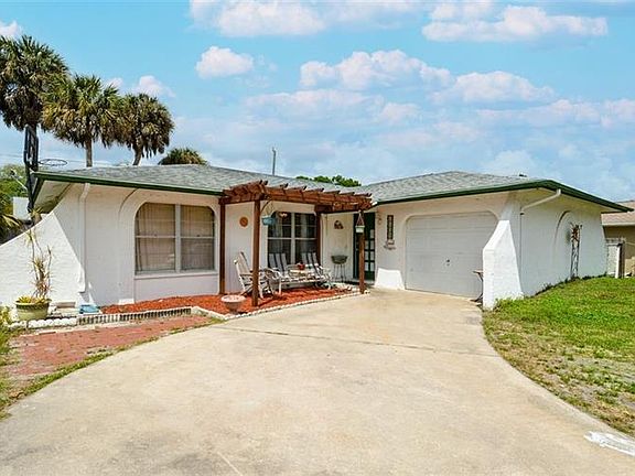2nd image of 2530 Linwood Dr