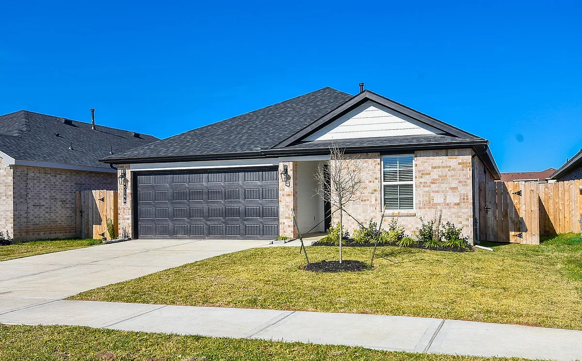 Building Photo - 5146 Sunset Oaks Dr