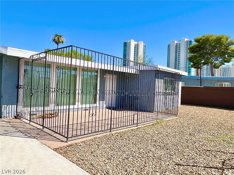 2300 Santa Clara Dr — Photo 48