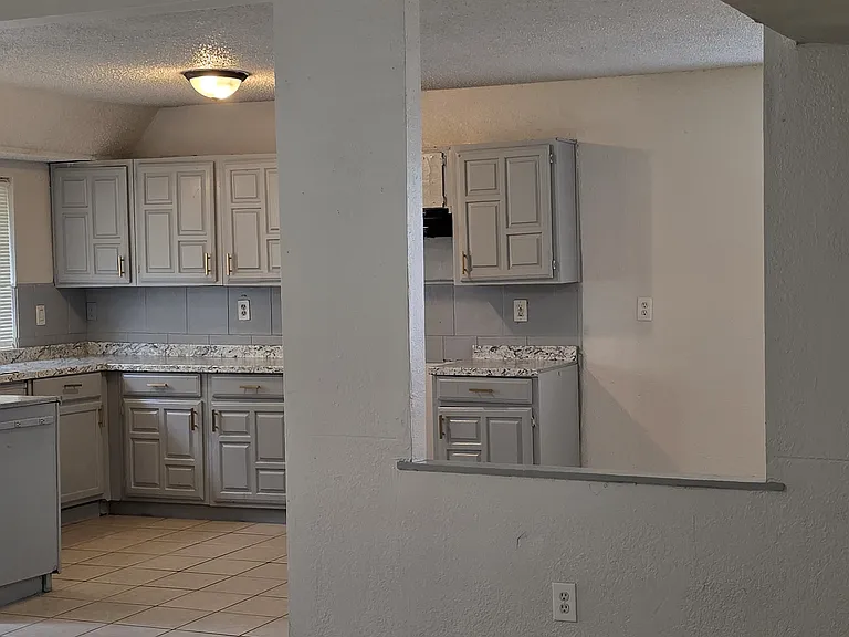 7728 Bermejo Rd — Photo 3