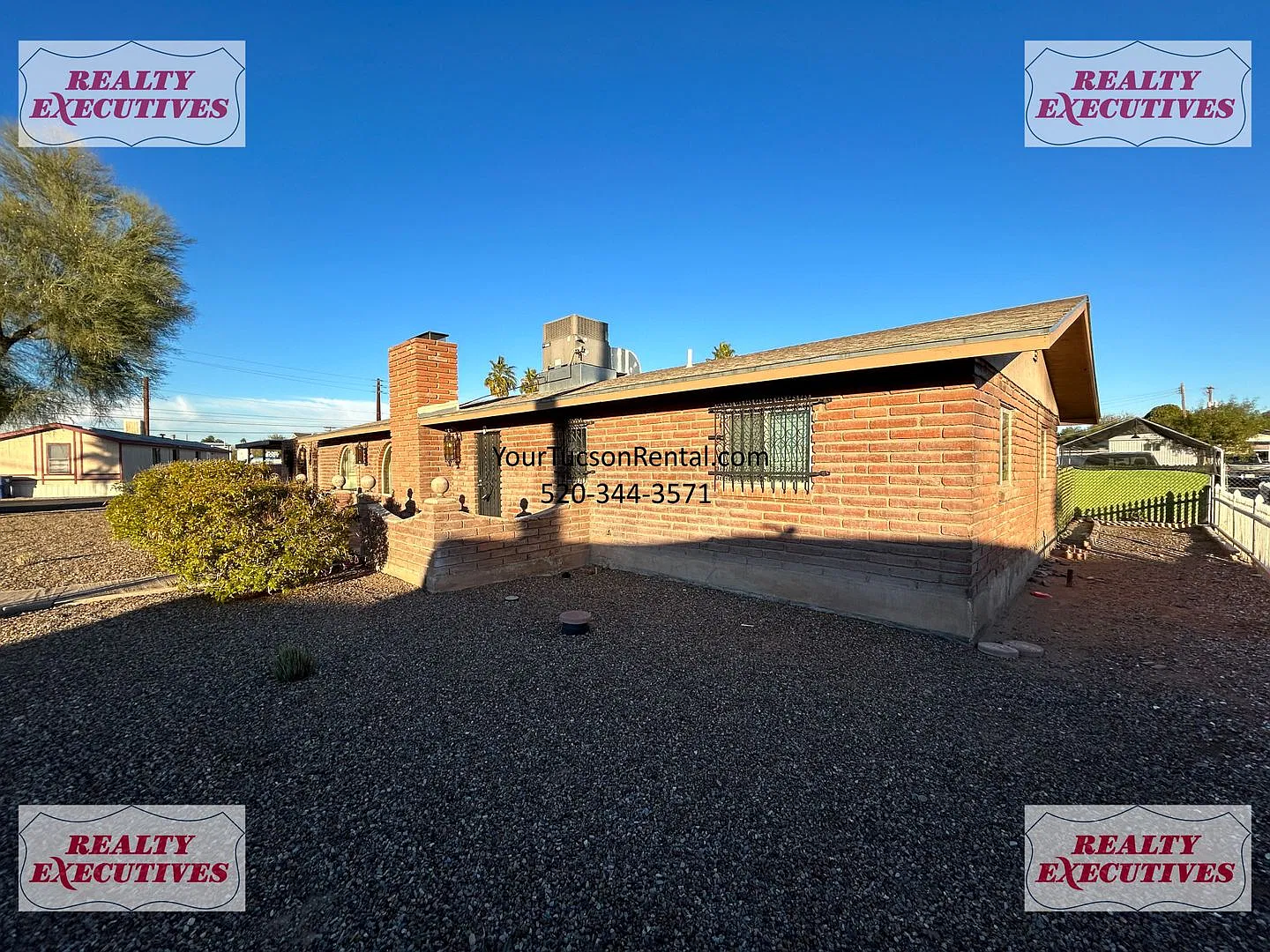 Romero Rd & Roger Rd - 3 bedroom 2 bath home , A/C and all appliances - Flowing Wells School Dist... — Photo 3