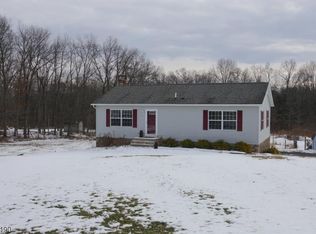 1388 Richmond Rd, Bangor, PA 18013