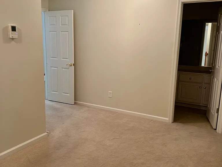 105 Cedar Rock — Photo 28