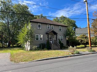 15 Crescent Ave, Bedford, MA 01730