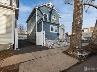 425 East Ave, Perth Amboy, NJ 08861