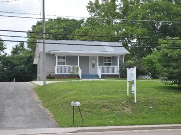 729 Charles Seivers Blvd, Clinton, TN 37716