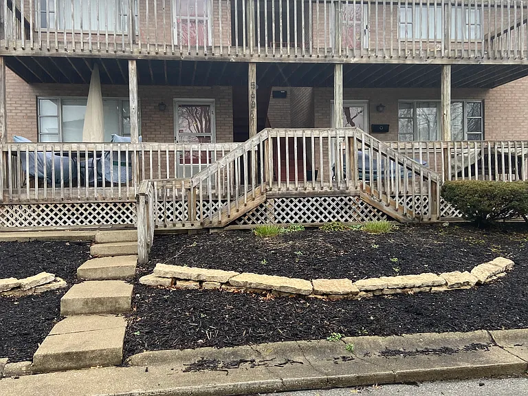 560 Eastmoor Blvd #D — Photo 5