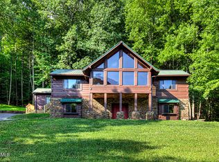 6106 E Lamar Alexander Pkwy, Walland, TN 37886