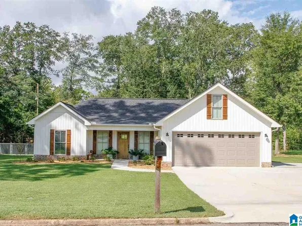 604 5th Ave NE, Jacksonville, AL 36265