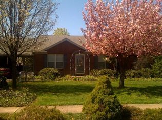 166 Purcell Ave, Bardstown, KY 40004