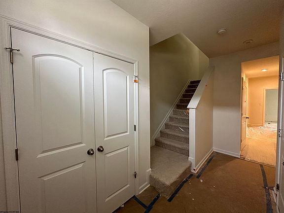 2nd image of 729 Mulligan Ct