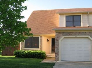 293 Christy Dr, Greenwood, IN 46143