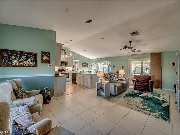 3rd image of 2109 NW 23rd Ave