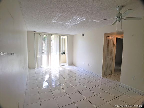 4th image of 8321 NW 7th St #1211