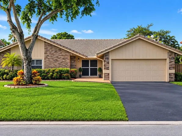 8506 NW 21st St, Coral Springs, FL 33071