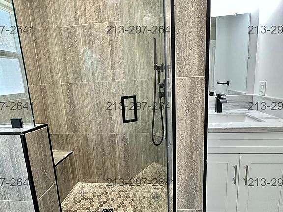 3rd image of 962 Magnolia Ave #12