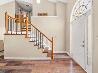 1646 Summit Glen Cir, Loganville, GA 30052