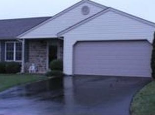 416 Flaxen Ln, Ephrata, PA 17522