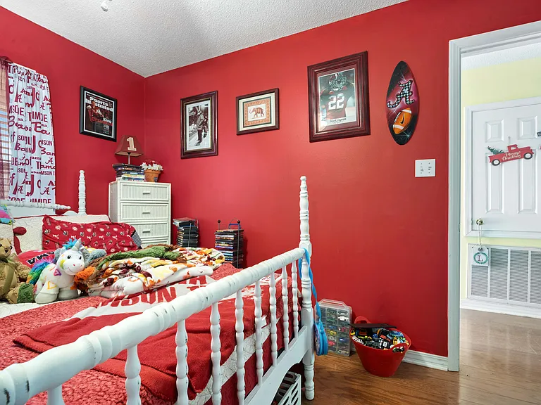 8554 Desert Oak Ct — Photo 14