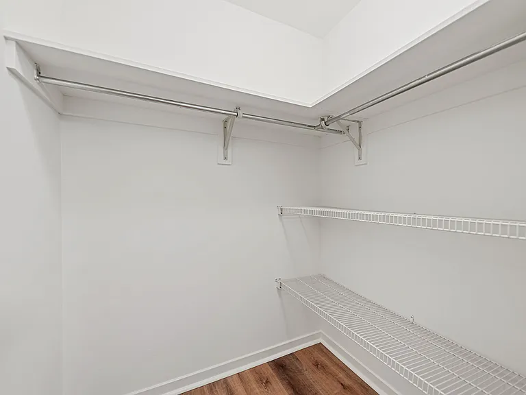 211 E Ohio St #719 — Photo 10