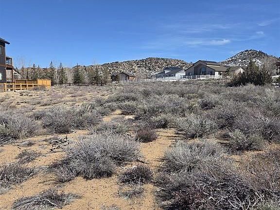 4th image of 250 Sierra Springs Dr