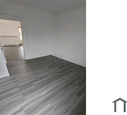 118 Babcock St #3 — Photo 2