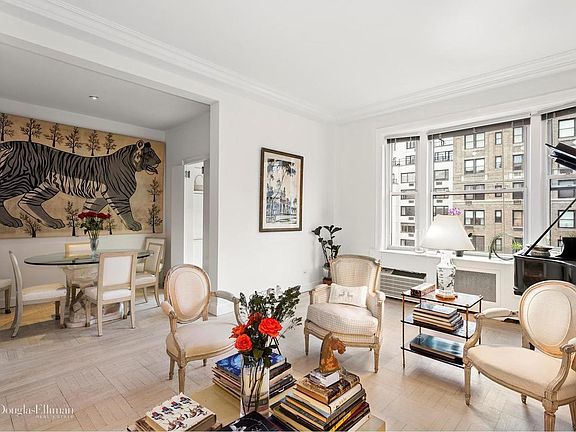 2nd image of 929 Park Ave #11B