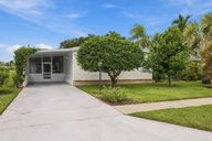 photo property thumbnail