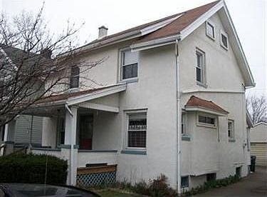2nd image of 449 Illinois Ave
