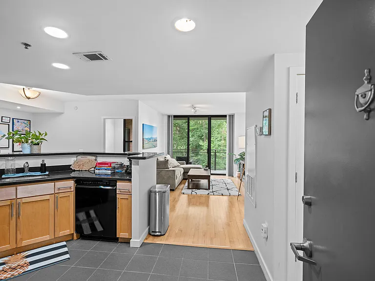3883 Connecticut Ave NW #213 — Photo 2