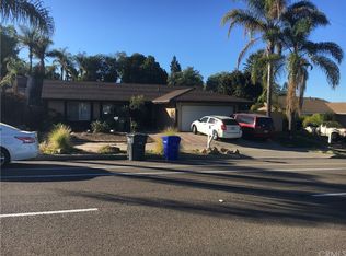 435 E Bobier Dr, Vista, CA 92084