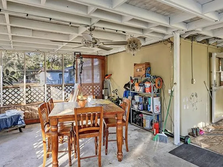 2524 Yale Ave — Photo 7