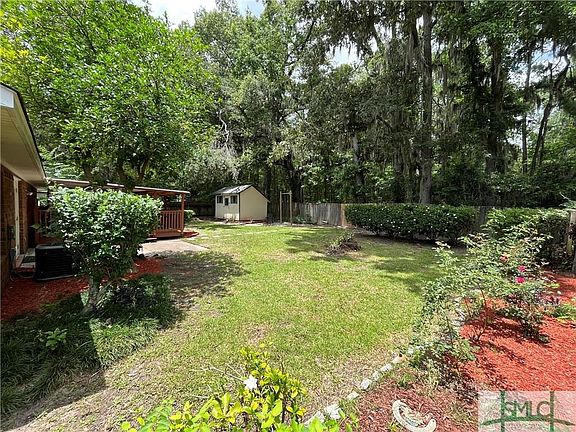 3rd image of 438 Garden Acres Way