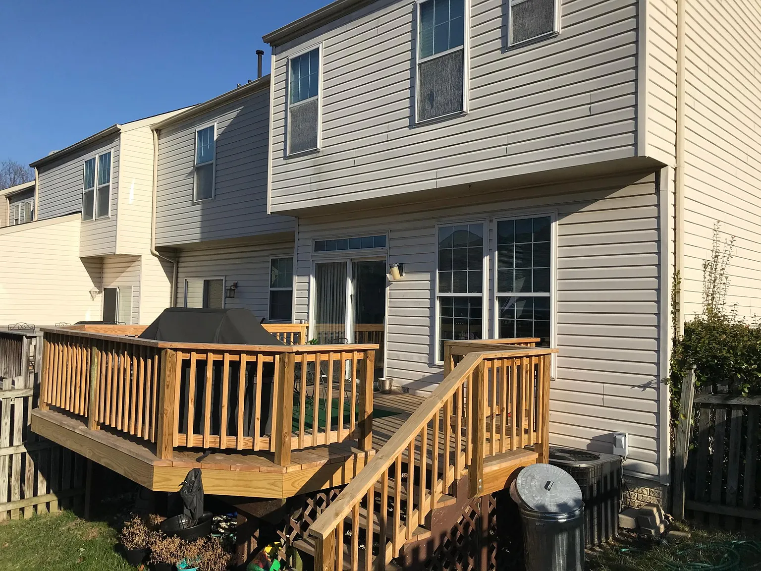 3 bed, 2.5 bath, 1320 sqft, $2,900 — Photo 3