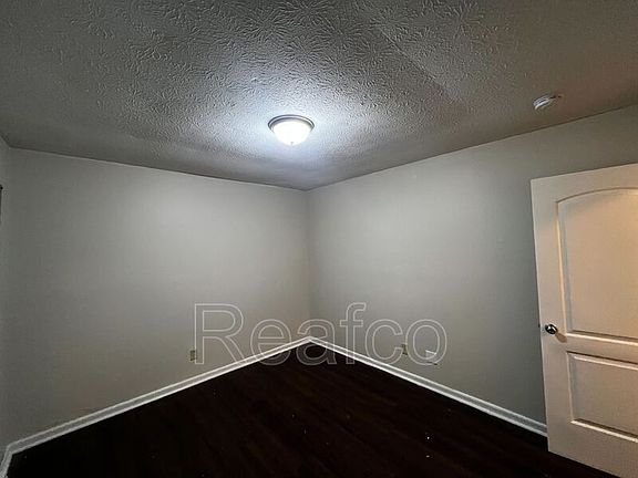5th image of 50 N Eureka Ave