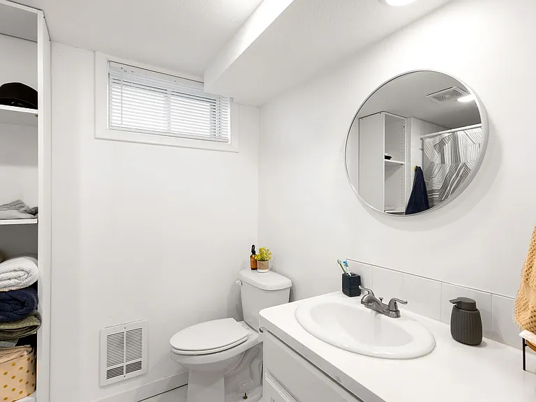 204 Dove Ave #2 — Photo 13