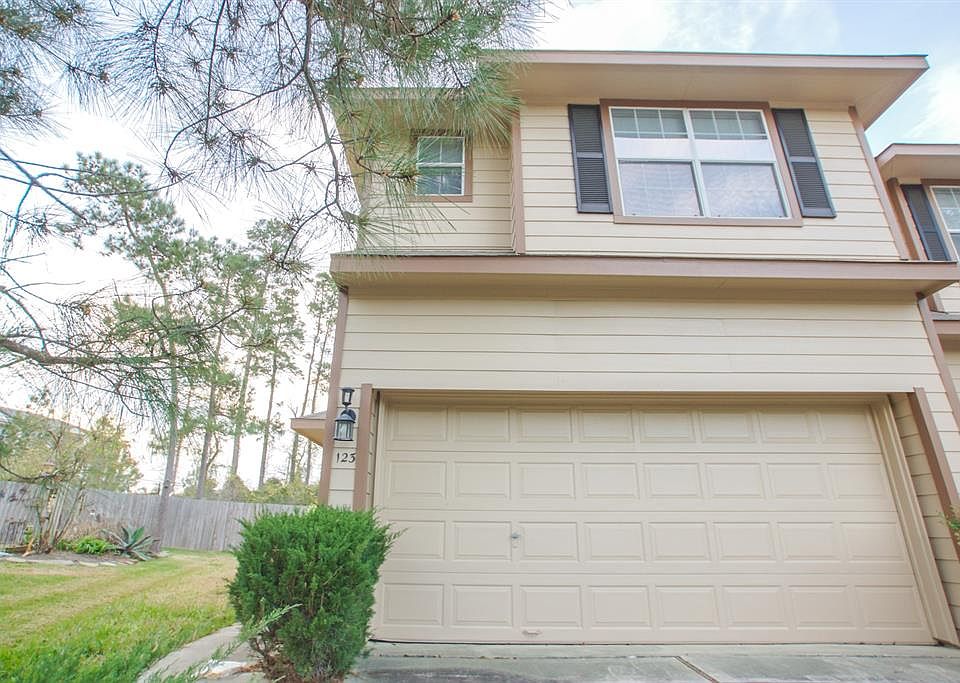 1st image of 123 Gallery Cove Ct