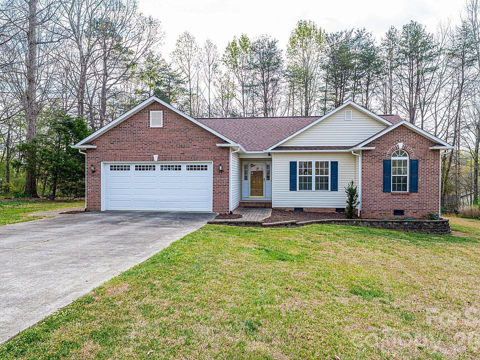 1st image of 3410 Overbrook Dr