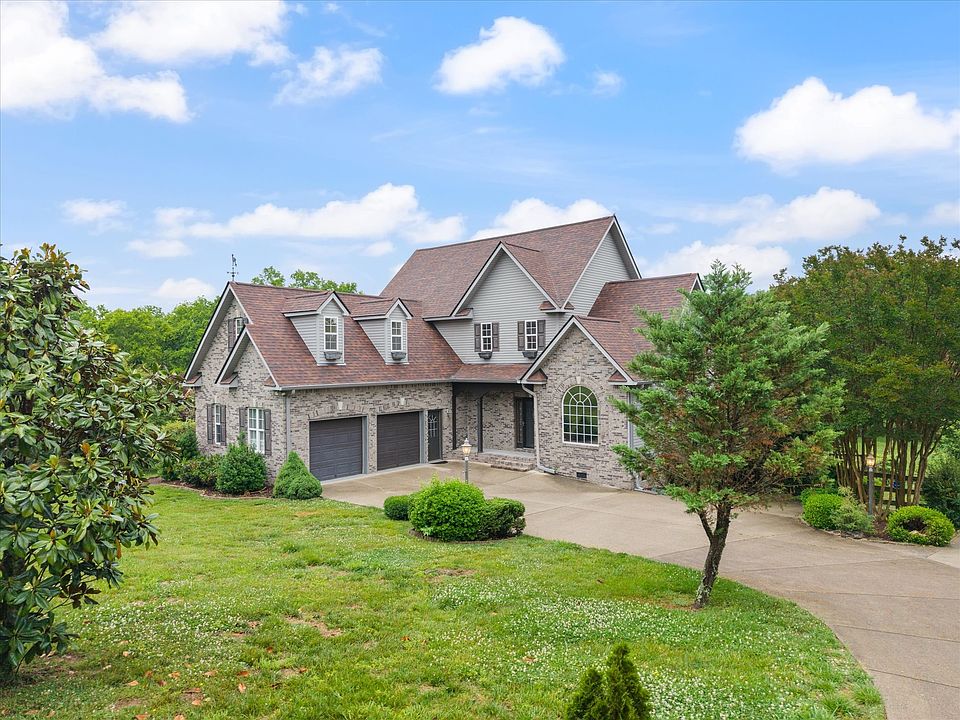 1st image of 2216 Twin Peaks Ct