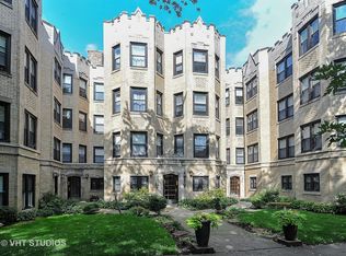 7066 N Wolcott Ave #1, Chicago, IL 60626